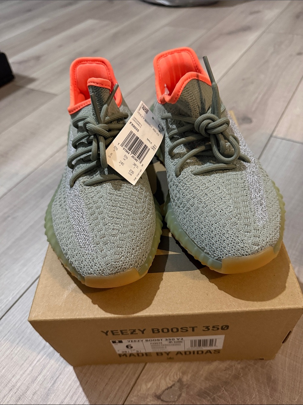 Yeezy Kids 350 V2